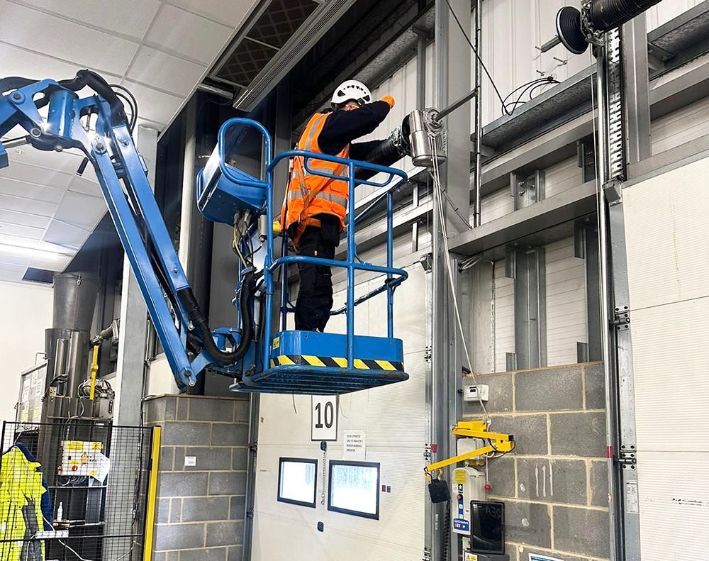 Industrial sectional door maintenance