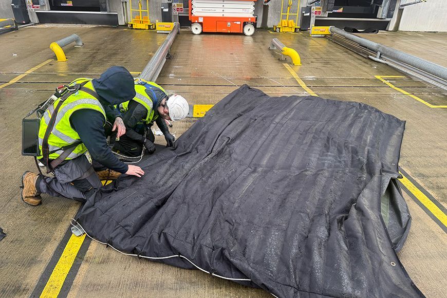Inflatable dock shelter repair