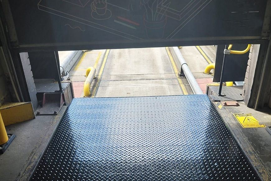 Stertil Stokvis dock leveller repair